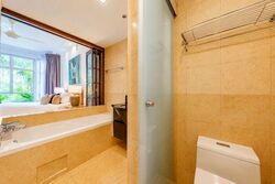 Hillington Green (D23), Condominium #556676491